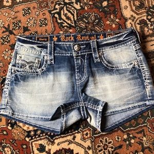 NWOT Rock Revival Denim Shorts